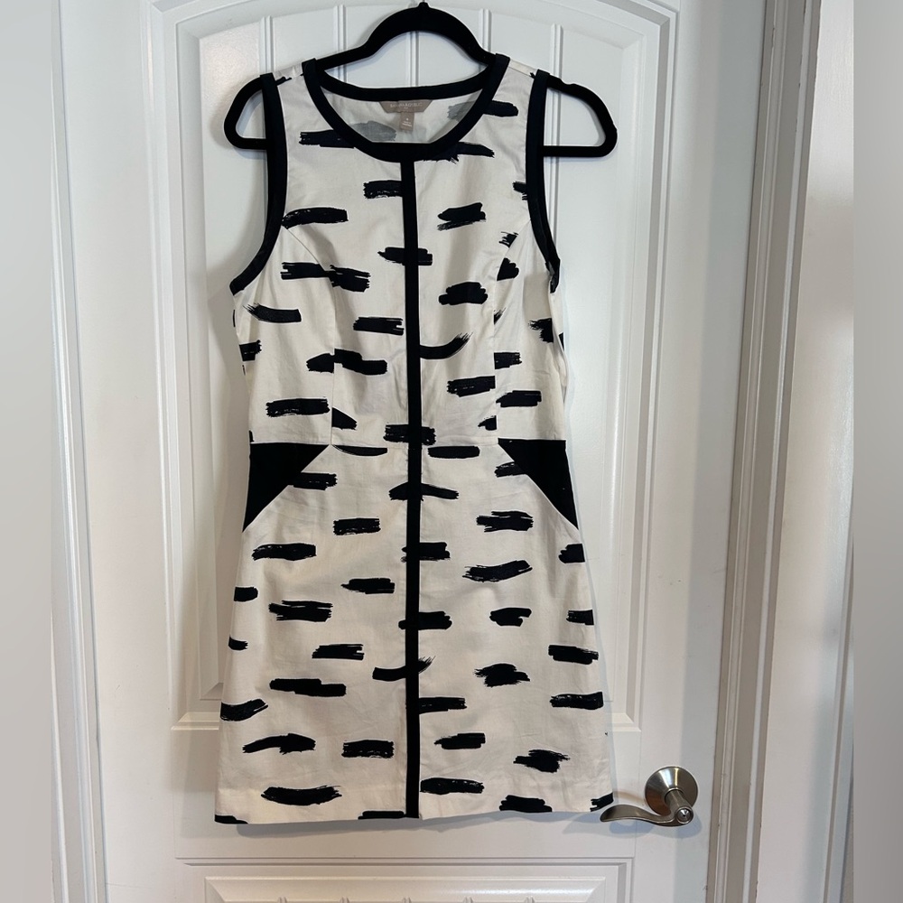 Banana Republic Black and White Patterned Mini Dress